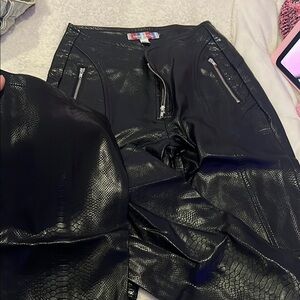 Black Faux Leather Pants with Snakeskin Texture URBAN OUTFITTERS